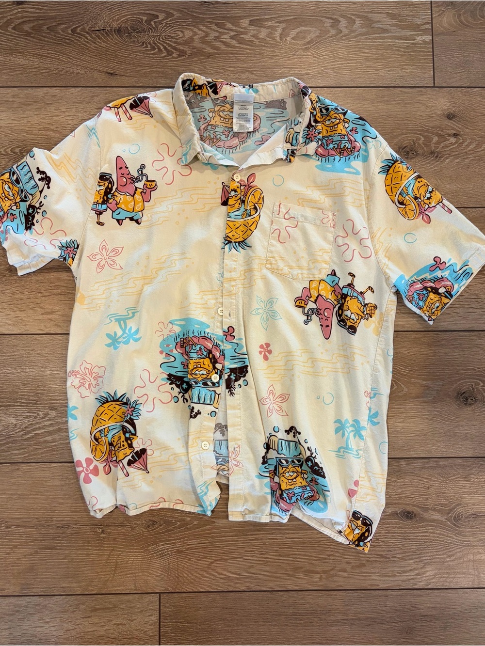 Men's Cream SpongeBob Hawaiian Print Short Sleeve Shirt